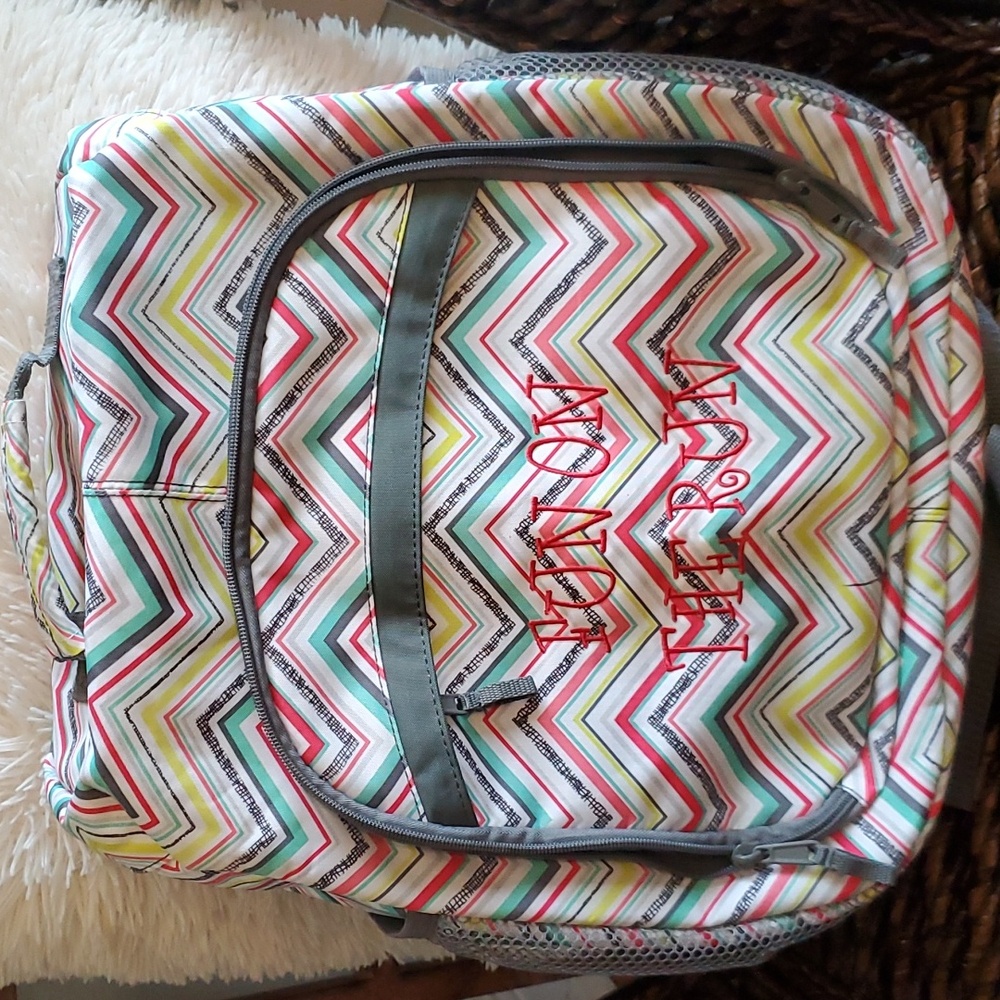 Thirty One Sling Organizing Pack in Multicolor Chevron Party Punch Print